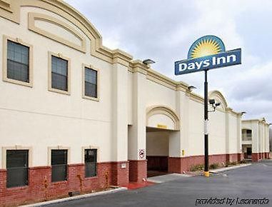 Days Inn & Suites Big Spring Ngoại thất bức ảnh