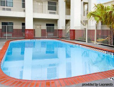 Days Inn & Suites Big Spring Ngoại thất bức ảnh